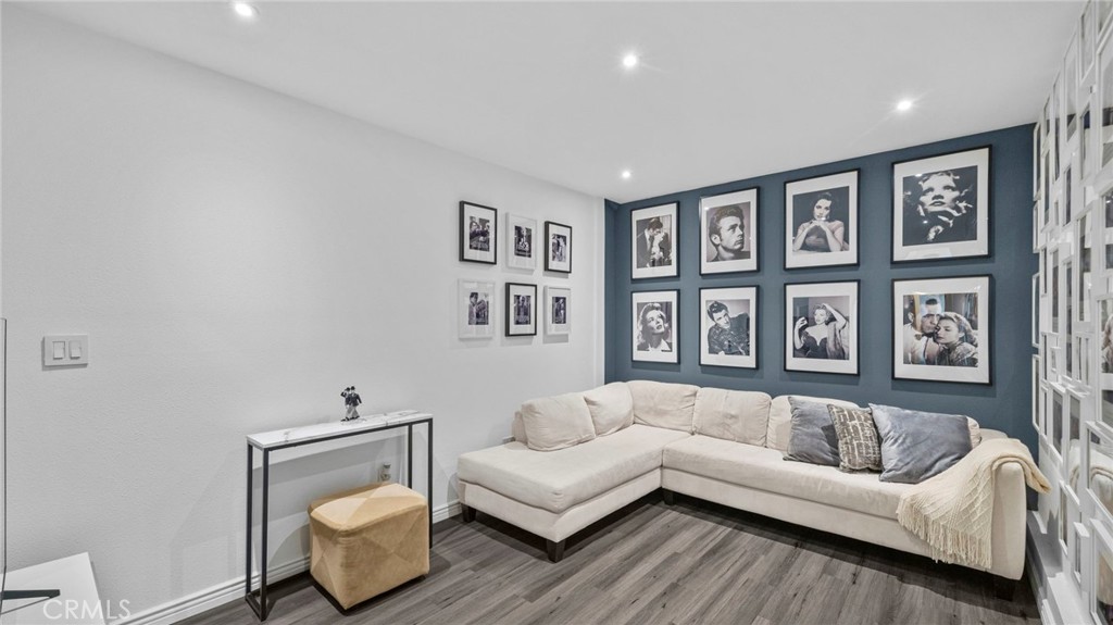 1385 Cresta Road Corona, CA 92879 - Photo 10 of 25