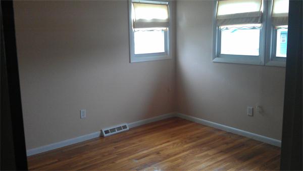 16 Lorenzo Road Lawrence, MA 01843 - Photo 8 of 19 Gallery Image 8