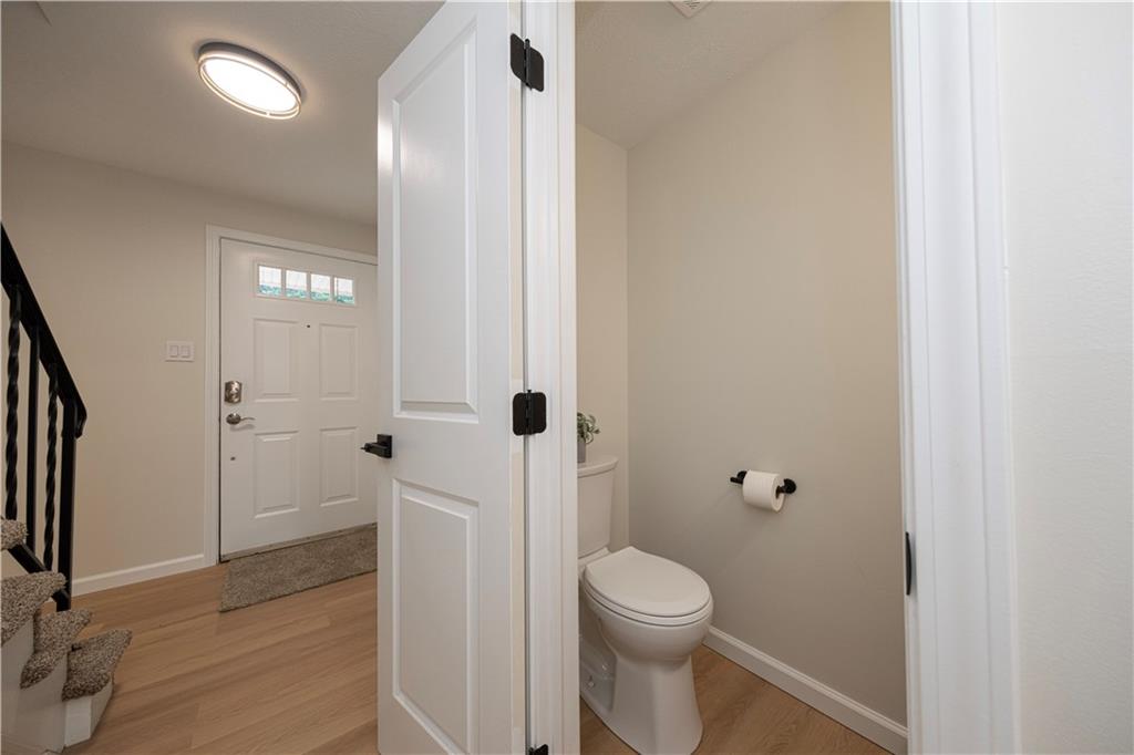 101 Wynview Road Coraopolis, PA 15108 - Photo 17 of 40