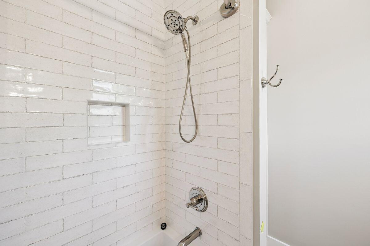 41 North Shingle Lane Watersound, FL 32461 - Photo 33 of 48 a bathroom with a shower