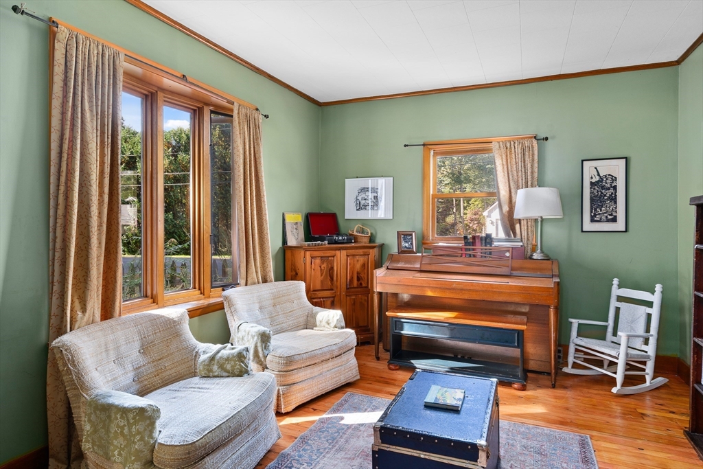 14 North Plain Road Sunderland, MA 01375 - Photo 12 of 28