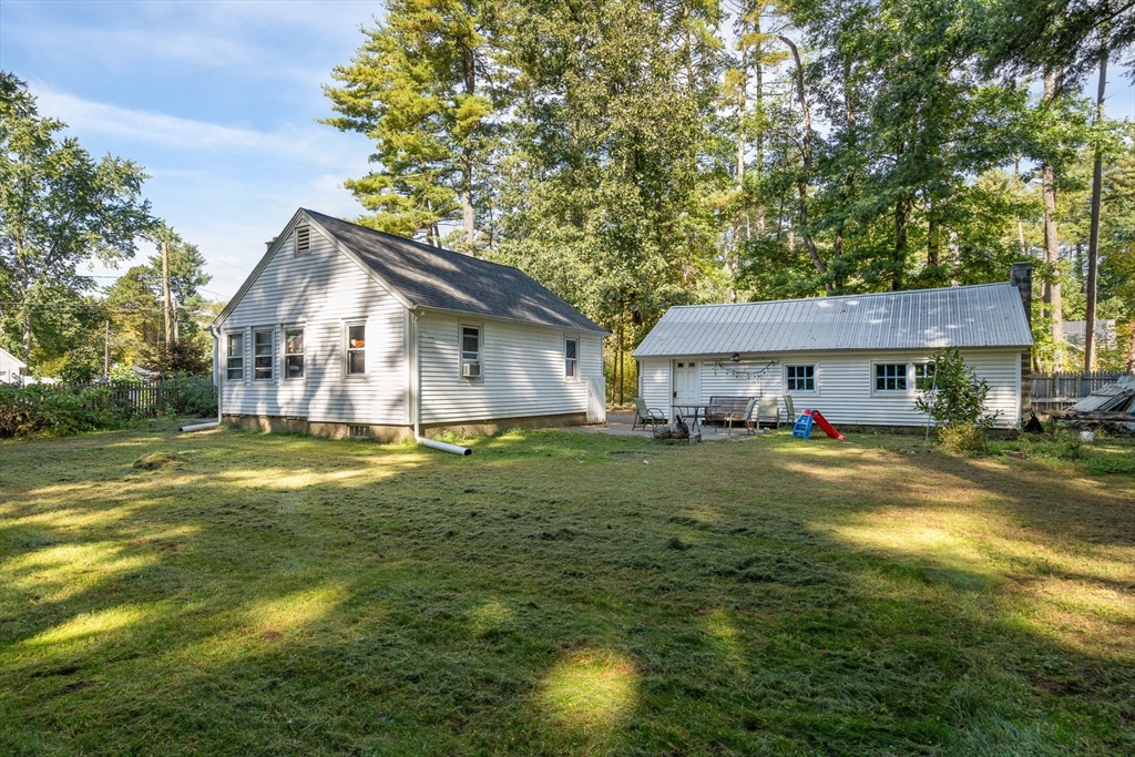 14 North Plain Road Sunderland, MA 01375 - Photo 2 of 28