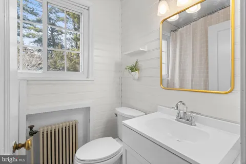 $449,900 | 712 Hendren Street, Philadelphia, PA 19128