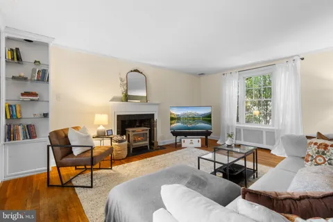 $449,900 | 712 Hendren Street, Philadelphia, PA 19128