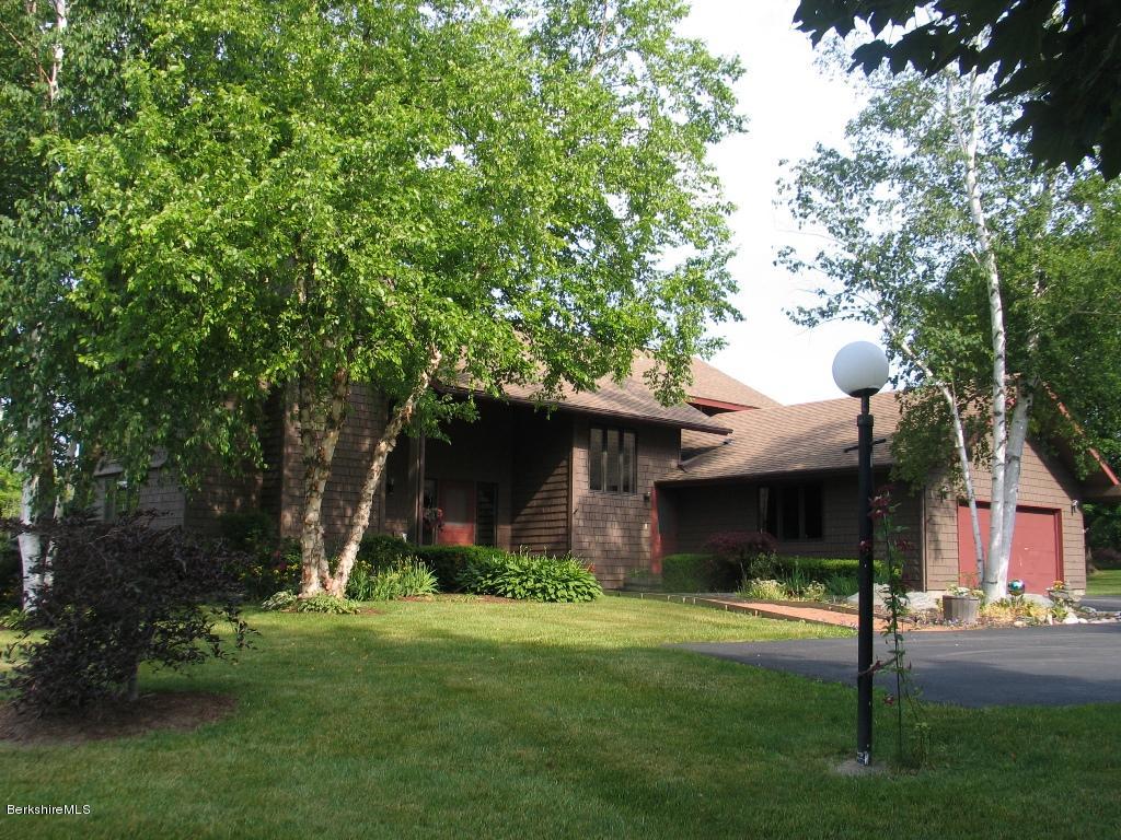 511 Stratton Road Williamstown, MA 01267 - Photo 1 of 44 511 Stratton Road