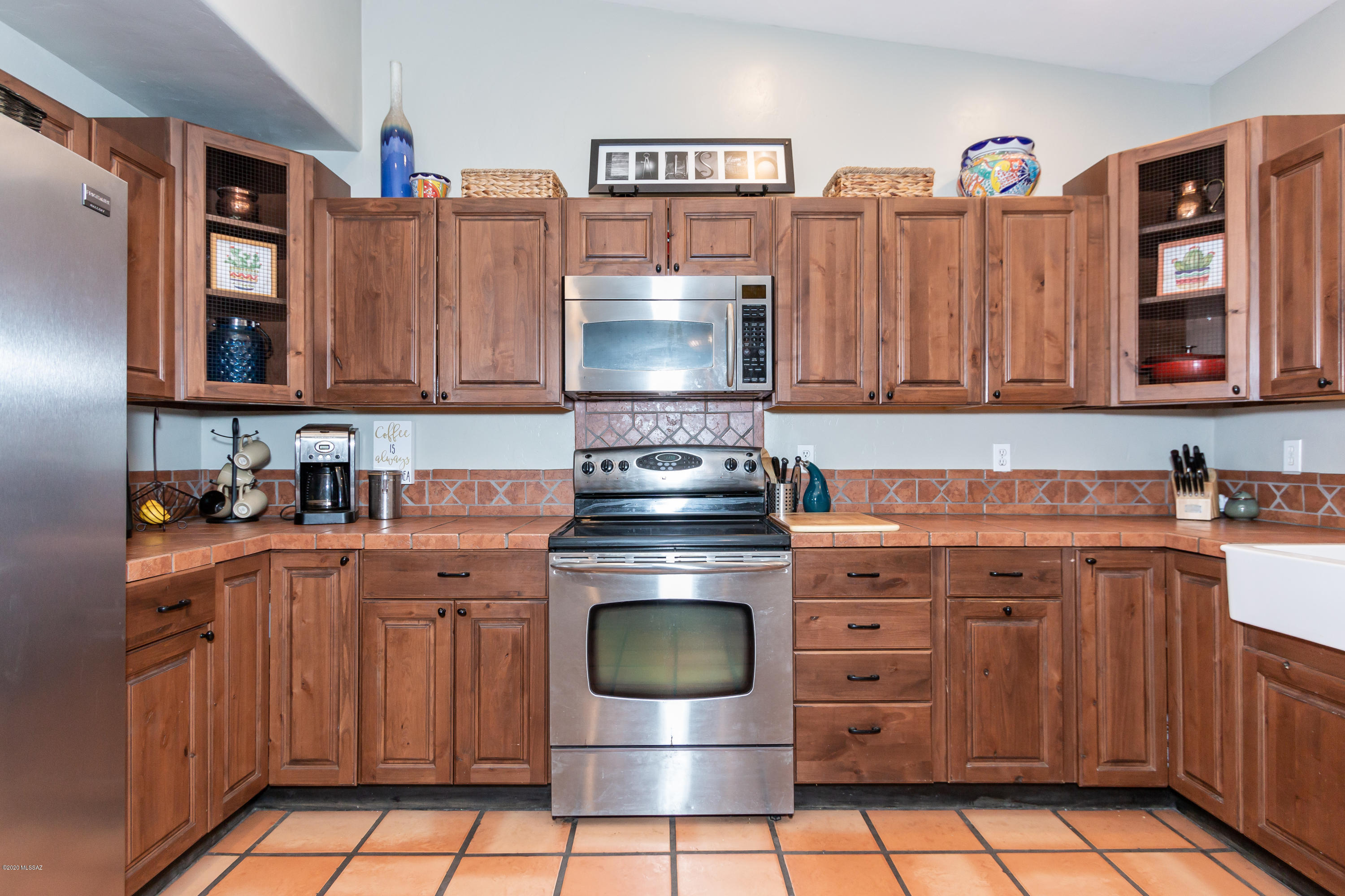 7215 West Rivulet Drive Tucson, AZ 85743 - Photo 9 of 46