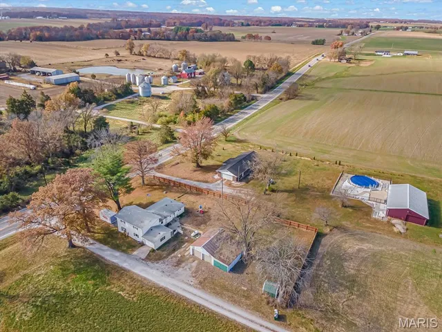 $259,900 | 7057 Highway 156, Waterloo, IL 62298