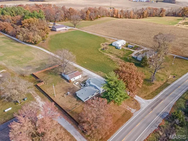 $259,900 | 7057 Highway 156, Waterloo, IL 62298