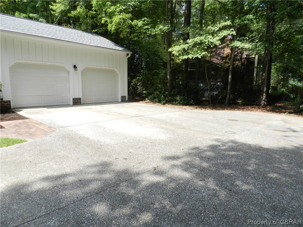 109 Macaulay Road Williamsburg, VA 23185 - Photo 44 of 50 lLrge Parking pad