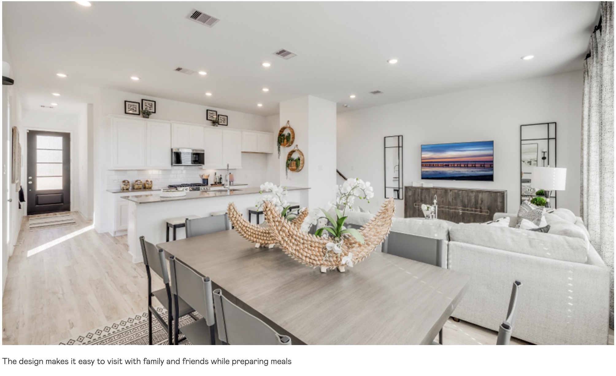 2209 Via Isa Lane Houston, TX 77051 - Photo 5 of 14 Pictures are not of actual home for sale. They are representative of home of same plan.