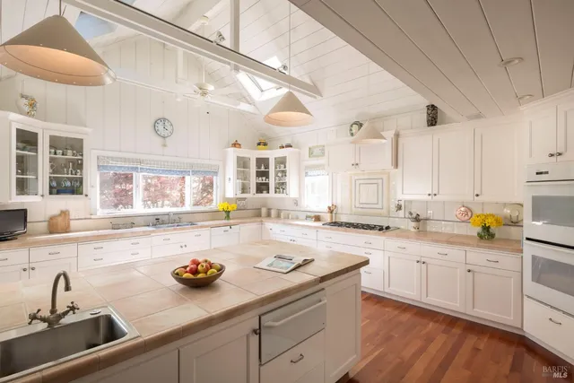 a view of a garden with a fountain