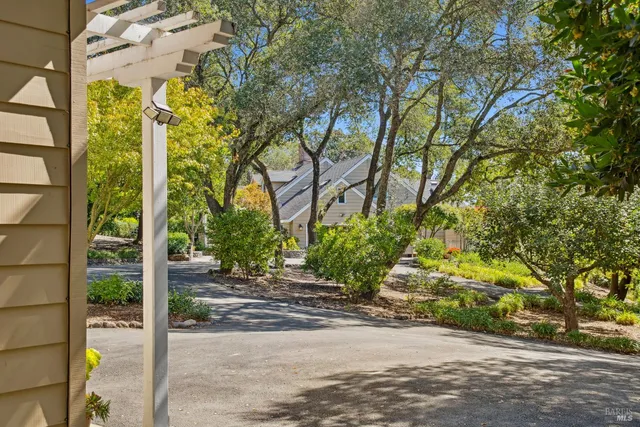 $4,249,000 | 2399 Sobre Vista Road, Sonoma, CA 95476