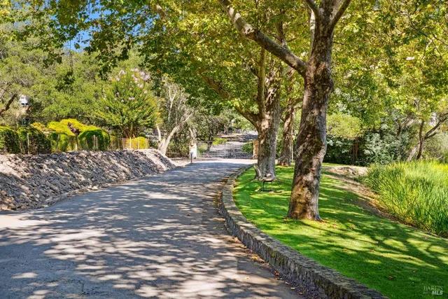 $4,249,000 | 2399 Sobre Vista Road, Sonoma, CA 95476