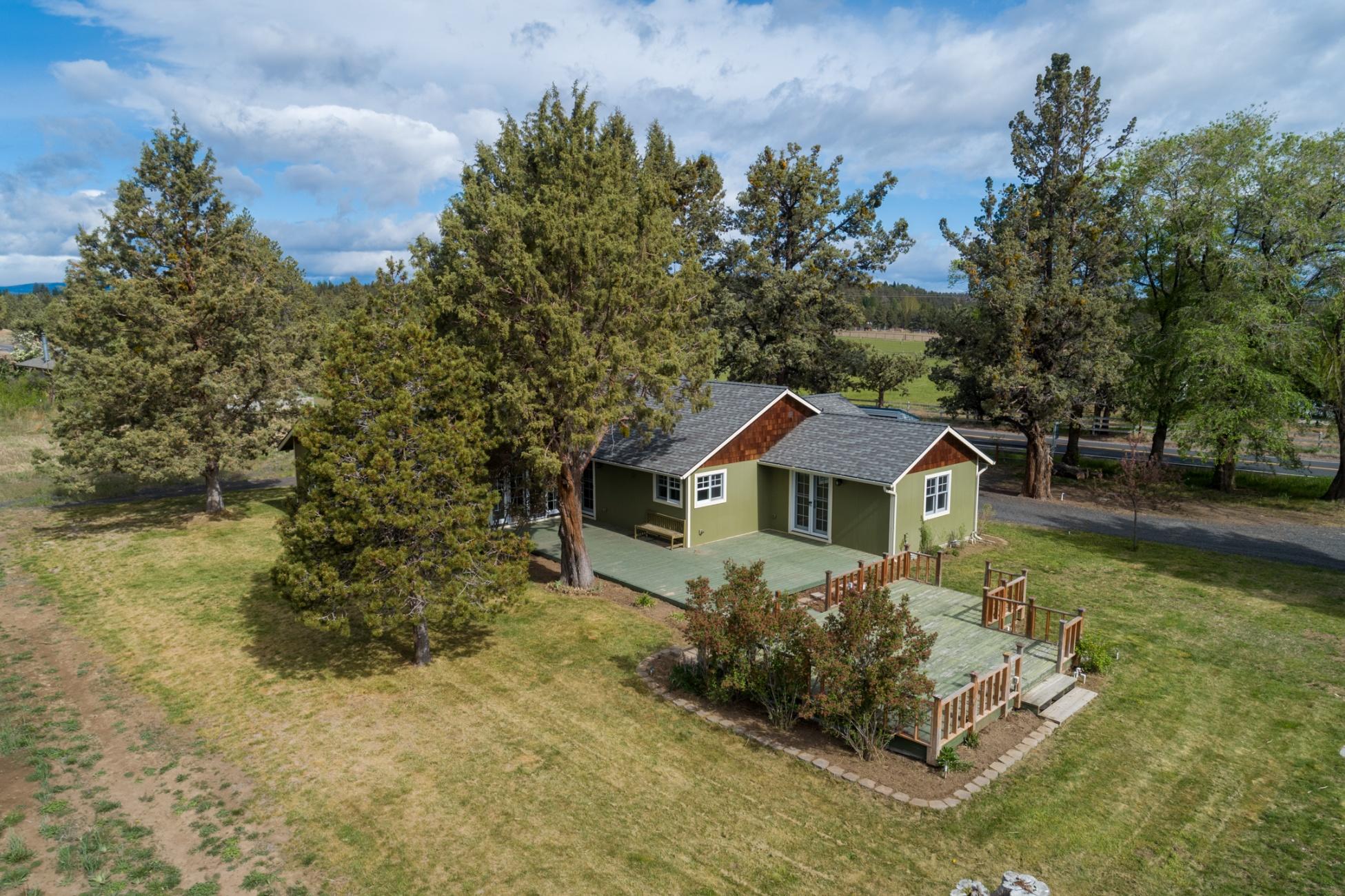 19475 Pinehurst Road Bend, OR 97703 - Photo 21 of 29 batch_21