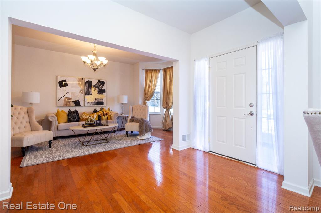 3585 Everett Drive Rochester Hills, MI 48307 - Photo 6 of 75
