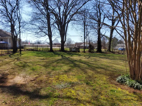 $589,000 | 213 Pulaski Street, Lawrenceburg, TN 38464