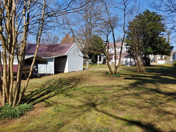 $589,000 | 213 Pulaski Street, Lawrenceburg, TN 38464