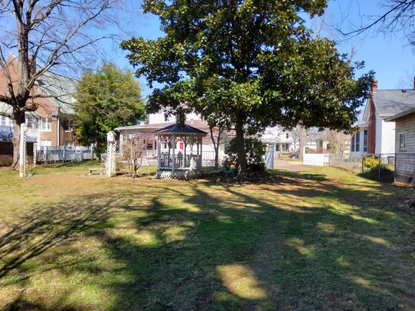$589,000 | 213 Pulaski Street, Lawrenceburg, TN 38464