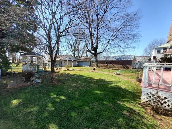$589,000 | 213 Pulaski Street, Lawrenceburg, TN 38464