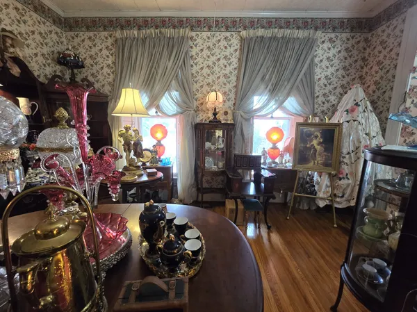 $589,000 | 213 Pulaski Street, Lawrenceburg, TN 38464