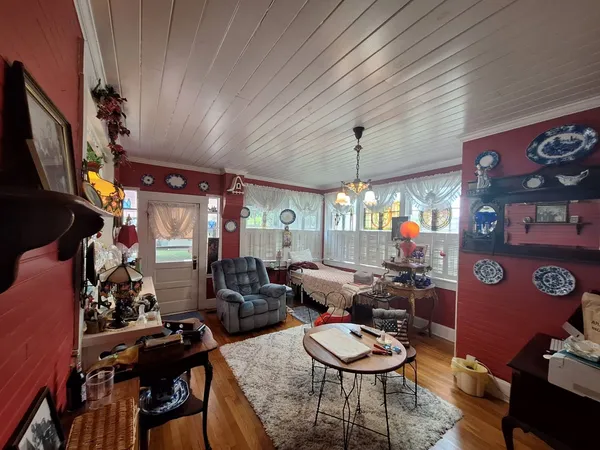 $589,000 | 213 Pulaski Street, Lawrenceburg, TN 38464