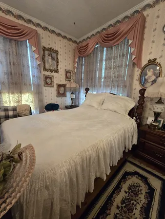 $589,000 | 213 Pulaski Street, Lawrenceburg, TN 38464