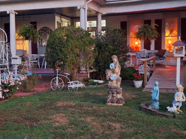 $589,000 | 213 Pulaski Street, Lawrenceburg, TN 38464