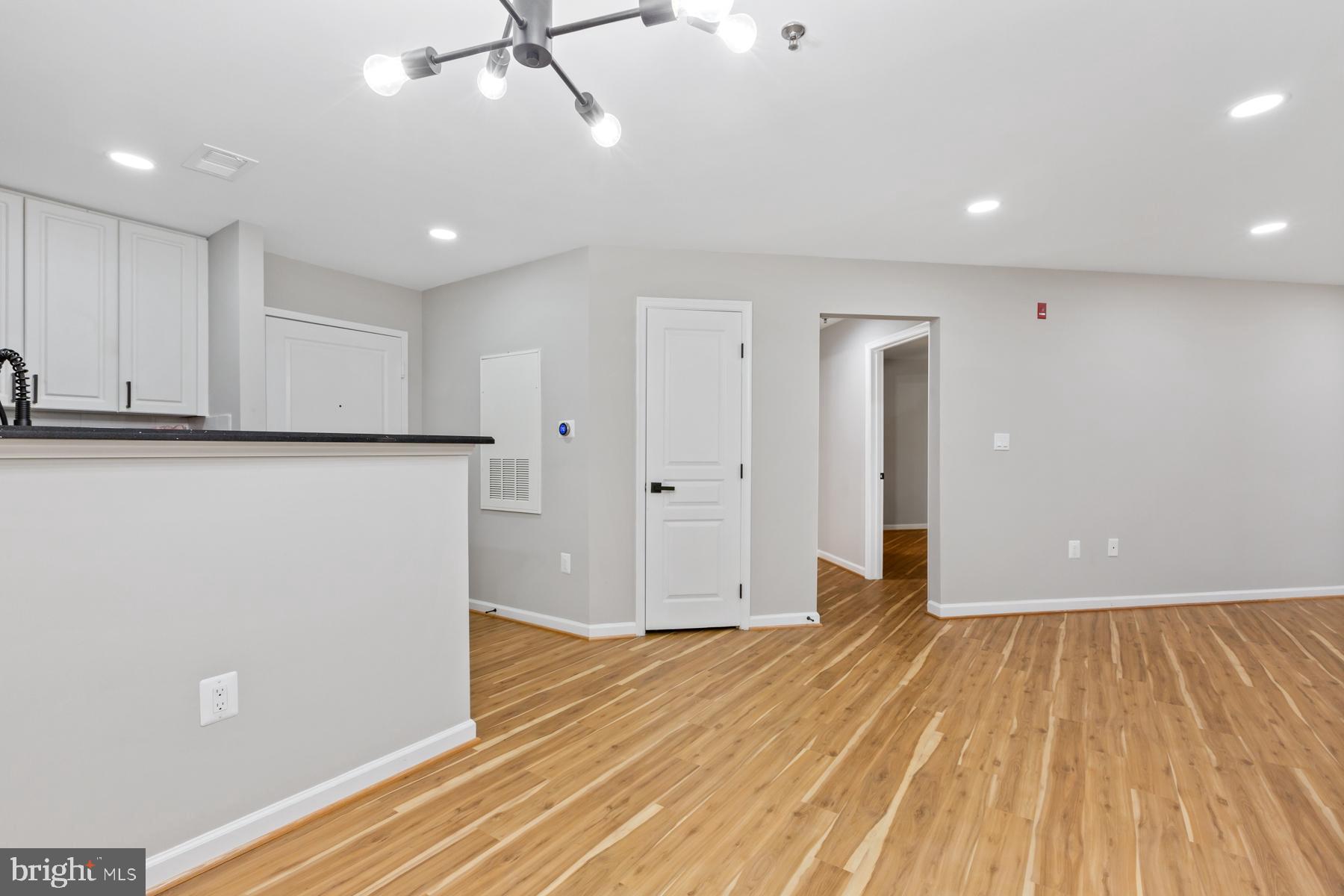 5563 Seminary Road, Unit 109 Falls Church, VA 22041 - Photo 14 of 32