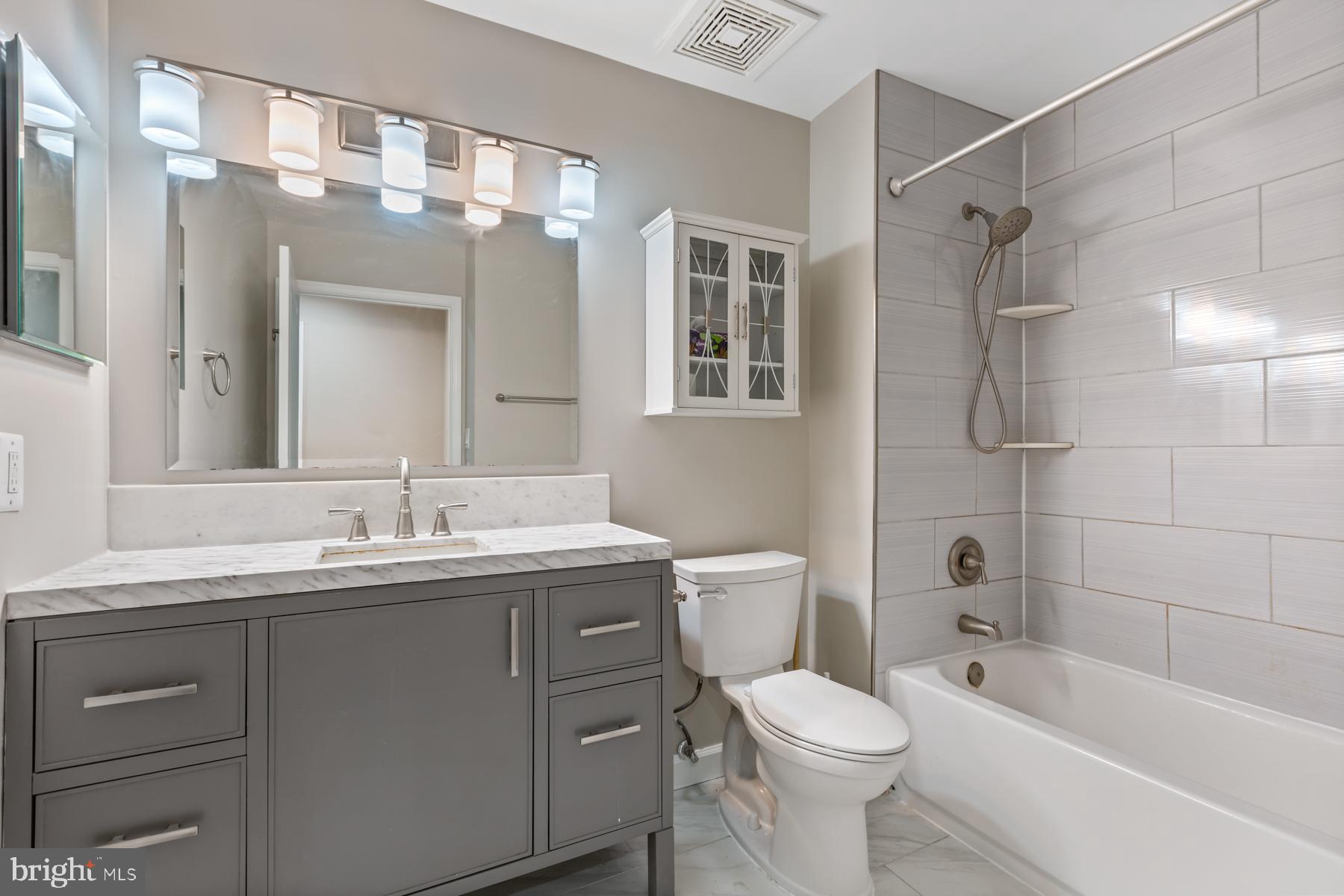 5563 Seminary Road, Unit 109 Falls Church, VA 22041 - Photo 31 of 32