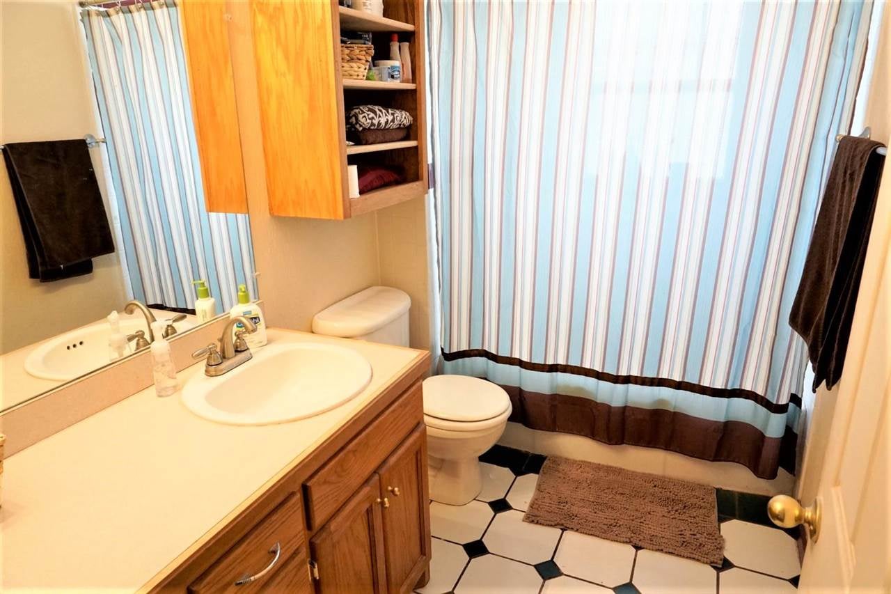 1010 Elm Street Perry, OK 73077 - Photo 17 of 29 Gallery Image 17