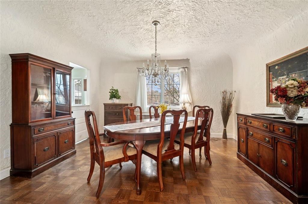 1009 Cochran Road Pittsburgh, PA 15243 - Photo 7 of 28 Gallery Image 7