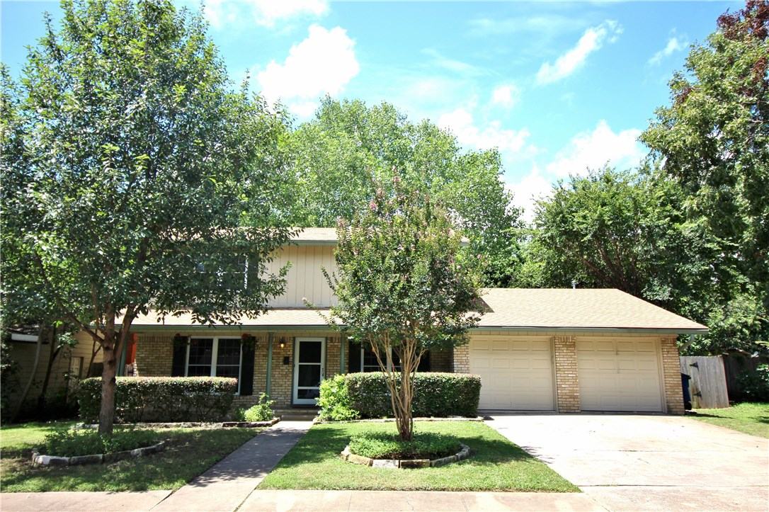 6616 Lexington Road Austin, TX 78757 - Photo 1 of 1 Front