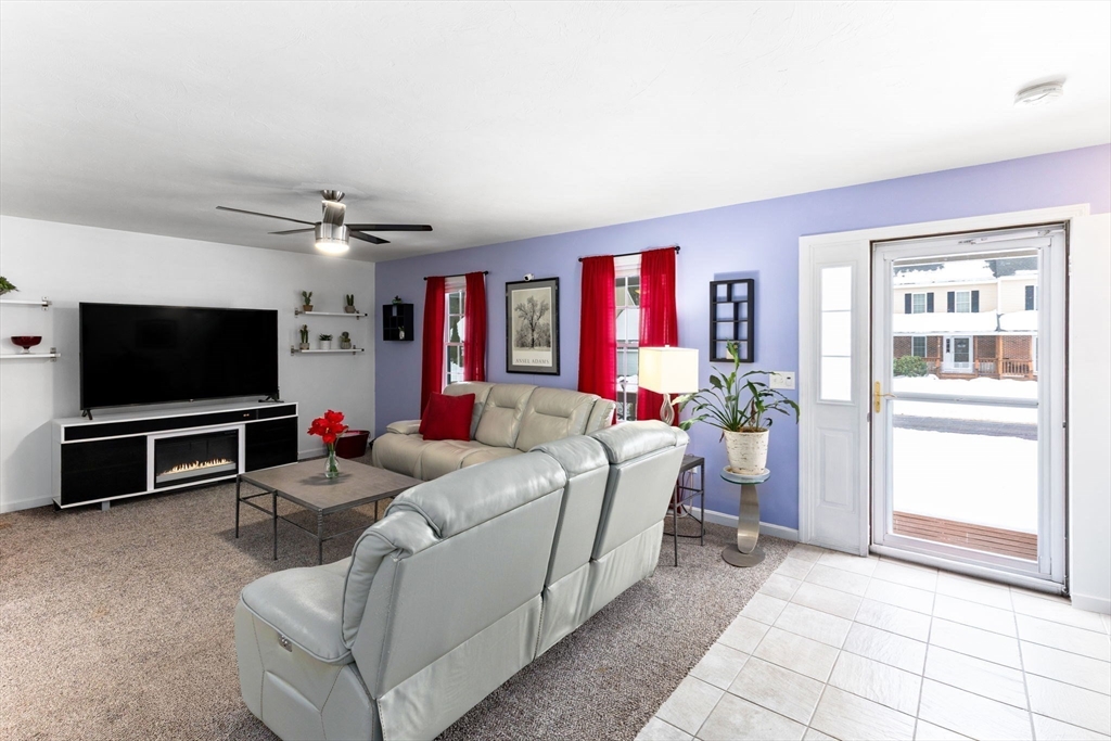 4 Justines Way, Unit 4 Middleboro, MA 02346 - Photo 5 of 23