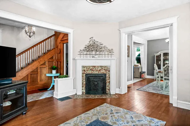 $259,500 | 202 Willard Avenue, Bloomington, IL 61701