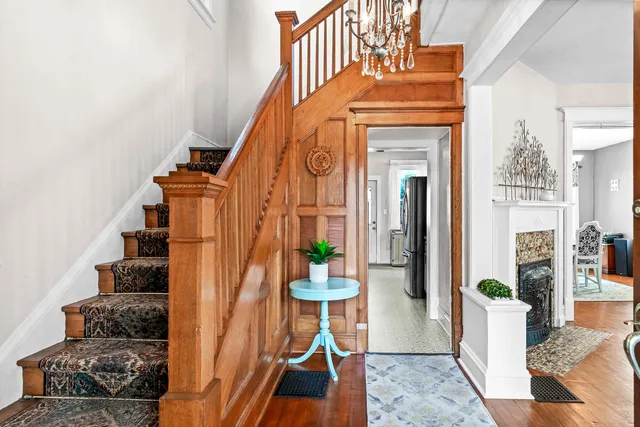 $259,500 | 202 Willard Avenue, Bloomington, IL 61701