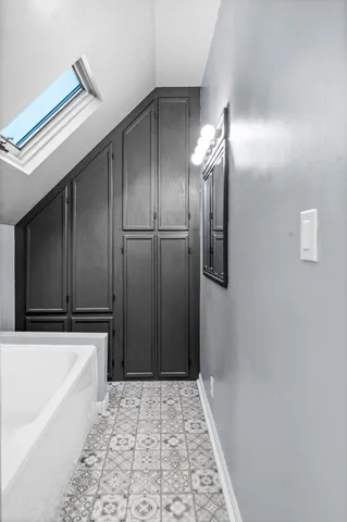 $259,500 | 202 Willard Avenue, Bloomington, IL 61701