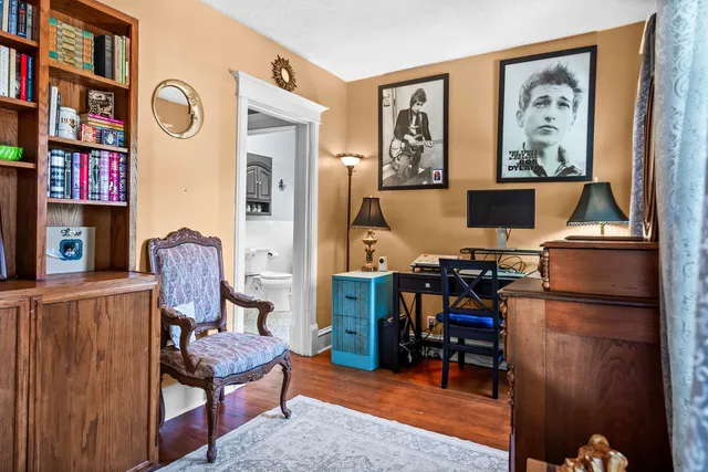 $259,500 | 202 Willard Avenue, Bloomington, IL 61701