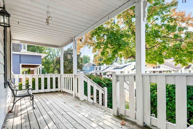 $259,500 | 202 Willard Avenue, Bloomington, IL 61701