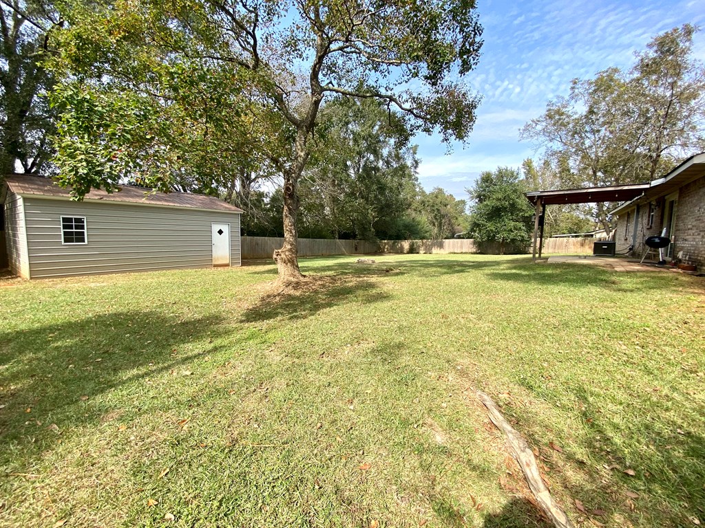 106 Windy Hill Road Taylor, AL 36301 - Photo 2 of 15