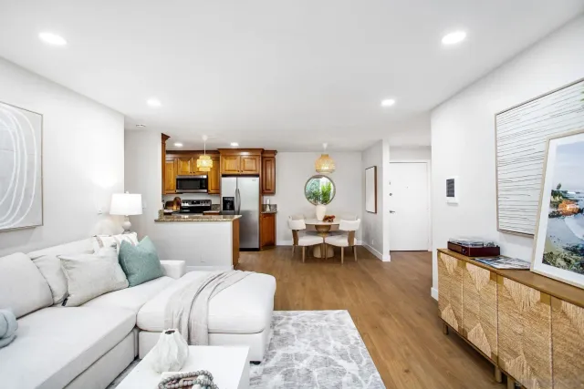 $849,999 | 2510 Torrey Pines Road, Unit 415, La Jolla, CA 92037