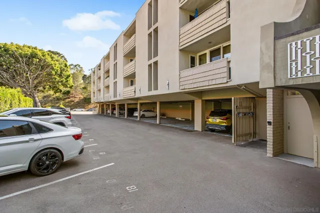 $849,999 | 2510 Torrey Pines Road, Unit 415, La Jolla, CA 92037