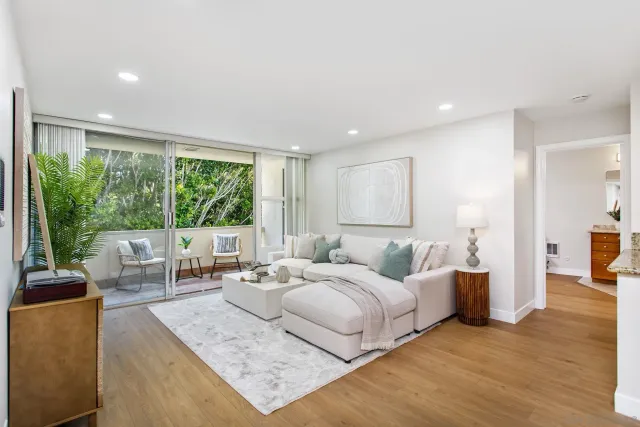 $849,999 | 2510 Torrey Pines Road, Unit 415, La Jolla, CA 92037