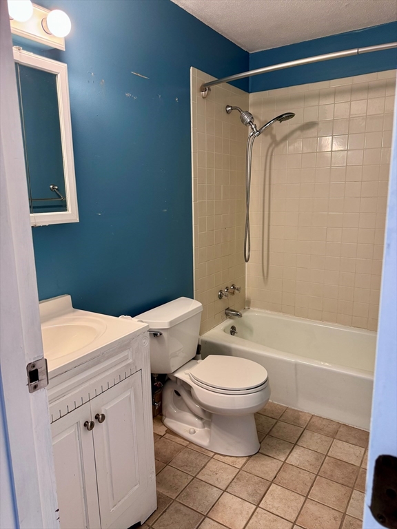 82 South Maple Street, Unit 31 Westfield, MA 01085 - Photo 6 of 9