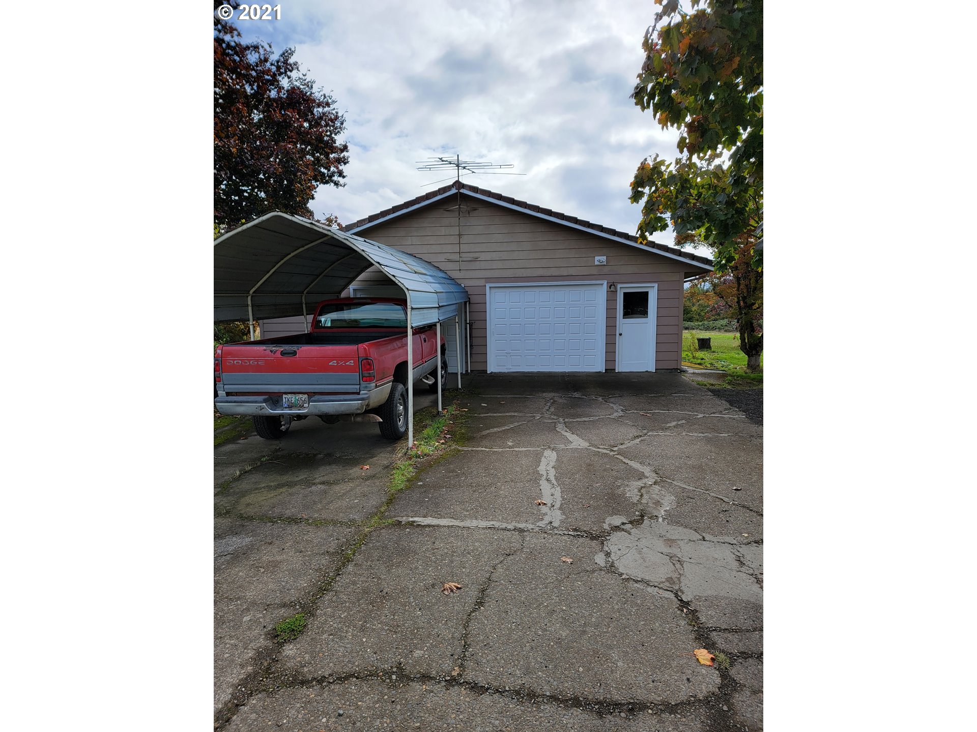 1150 Cordon Road Northeast Salem, OR 97317 - Photo 9 of 15 Gallery Image 9