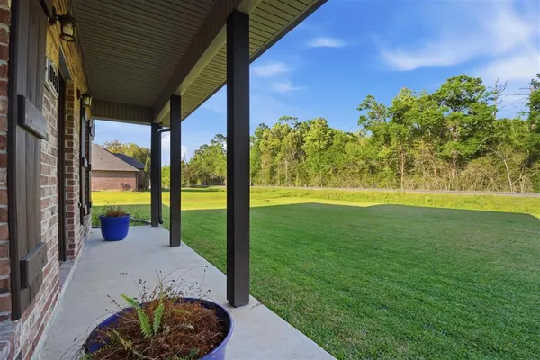 $350,000 | 19447 Highway 383, Iowa, LA 70647