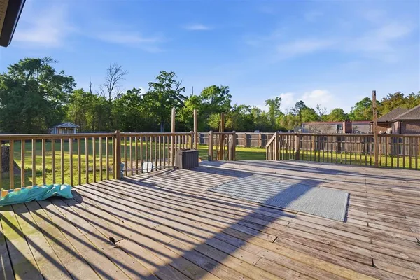 $350,000 | 19447 Highway 383, Iowa, LA 70647