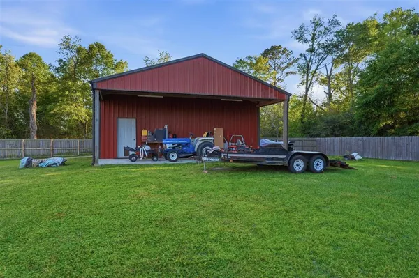 $350,000 | 19447 Highway 383, Iowa, LA 70647