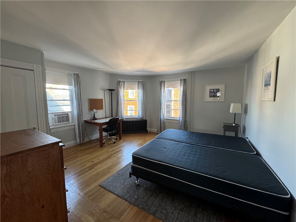 35 Brewer Street, Unit 2 Newport, RI 02840 - Photo 15 of 17