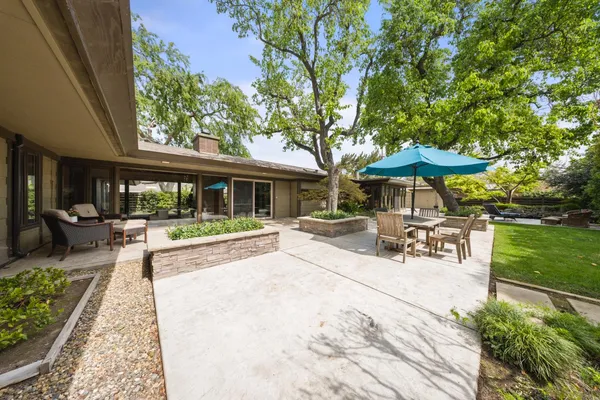 $1,100,000 | 3112 Buckingham Court, Modesto, CA 95350