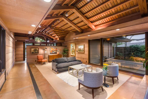 $1,100,000 | 3112 Buckingham Court, Modesto, CA 95350
